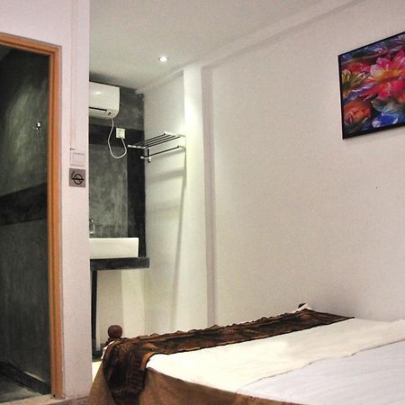 Katunayaka Sun Up Hotel מראה חיצוני תמונה