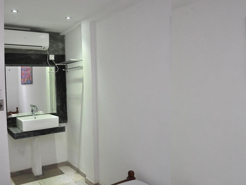 Katunayaka Sun Up Hotel מראה חיצוני תמונה